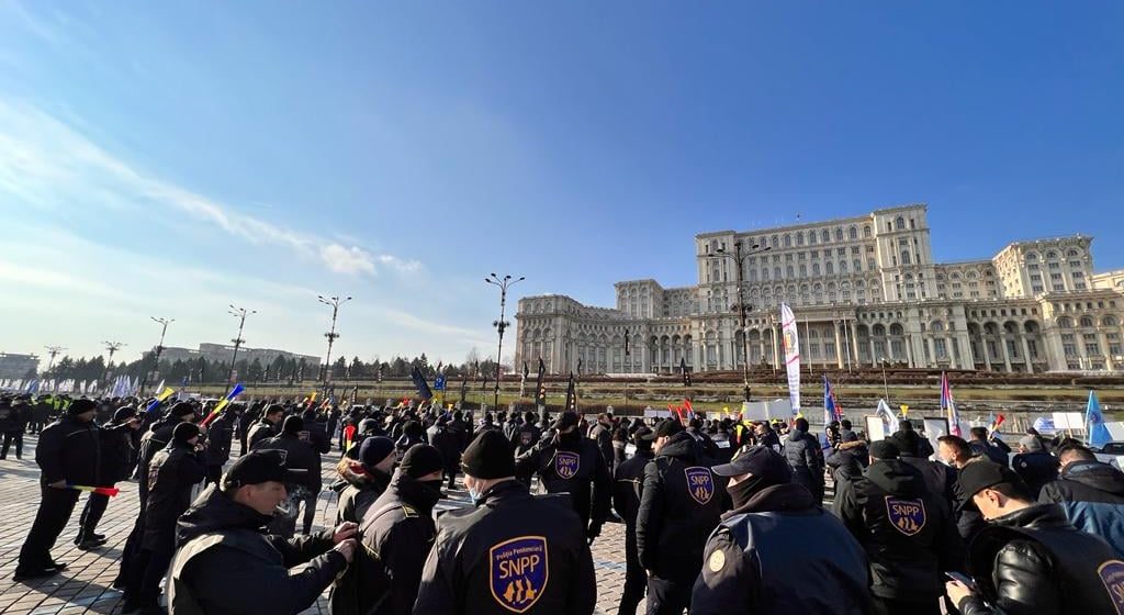 PROTEST: Sindicatul Naţional al Poliţiştilor de Penitenciare intenționează să blocheze activitatea în 31 decembrie PROTEST: Sindicatul Naţional al Poliţiştilor de Penitenciare intenționează să blocheze activitatea în 31 decembrie