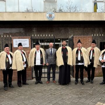 GRUPUL BĂRBĂTESC DIN LUCĂCEȘTI i-a încântat pe românii care trăiesc în zona Madridului