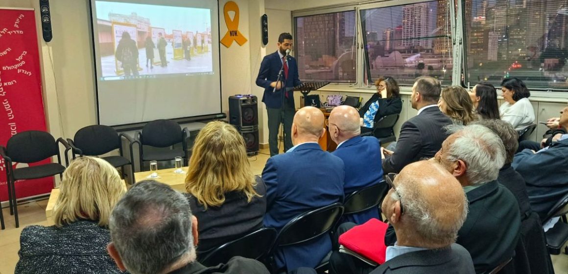 EXPOZIȚIE: Memoria Holocaustului – benzi desenate și jurnal de memorii prezentate la ICR Tel Aviv EXPOZIȚIE: Memoria Holocaustului – benzi desenate și jurnal de memorii prezentate la ICR Tel Aviv