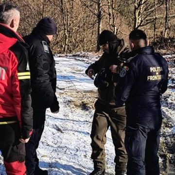 SALVAMONT: Acțiune de salvare a doi ucraineni