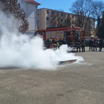 ISU MARAMUREȘ: Exercițiu desfășurat la Colegiul Național Vasile Lucaciu