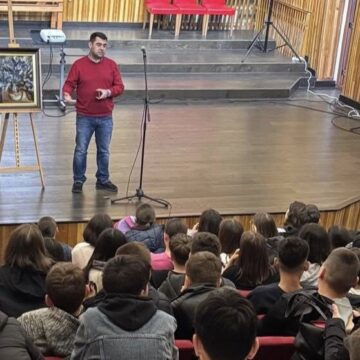 MUZEUL JUDEȚEAN DE ARTĂ: Avangarda feminină a Școlii de Pictură Hollósy – Proiect educațional în Sighetu Marmației