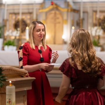 EXCELENȚĂ: Absolvenți premiați de către deputata Zahoránszki Brigitta