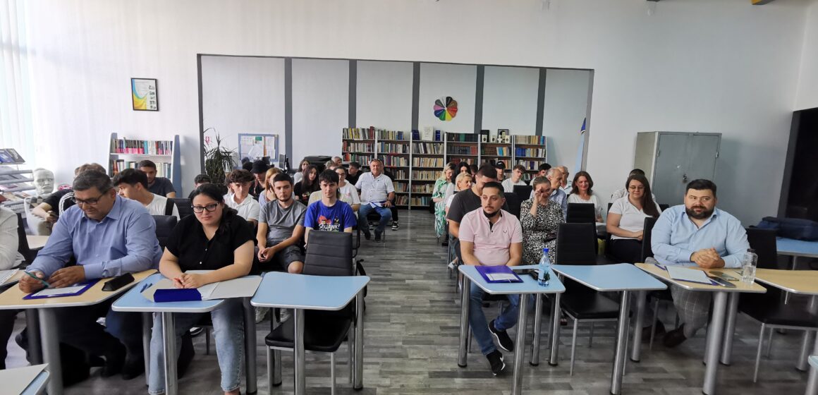 VIDEO: Agentul economic mai aproape de școală la Colegiul Tehnic George Barițiu din Baia Mare VIDEO: Agentul economic mai aproape de școală la Colegiul Tehnic George Barițiu din Baia Mare