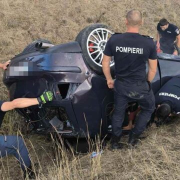 ISU: În drum spre casă, pompierii maramureșeni care au participat la o misiune în Franța au intervenit la un accident petrecut pe șoseaua pe care se aflau ISU: În drum spre casă, pompierii maramureșeni care au participat la o misiune în Franța au intervenit la un accident petrecut pe șoseaua pe care se aflau