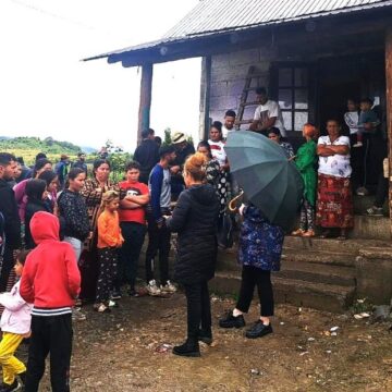 RAPORT COMISIE: 15 mame minore în Ponorâta și cinci minore însărcinate RAPORT COMISIE: 15 mame minore în Ponorâta și cinci minore însărcinate