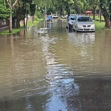 SIGHETU MARMAȚIEI: Ploaia torențială a afectat grav mai multe zone din oraș