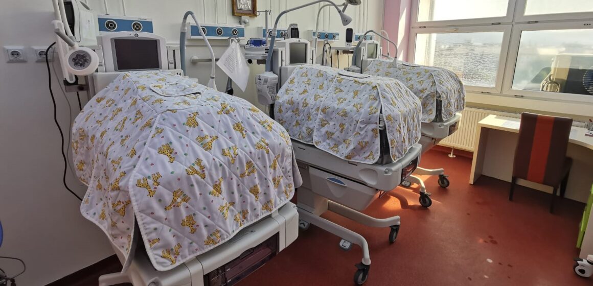 VIDEO: Inaugurare  Secție de Terapie Intensivă Neonatală la Spitalul Județean de Urgență