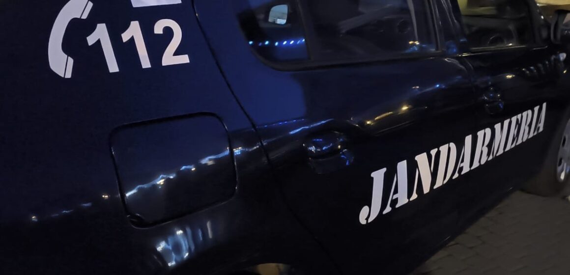 JANDARMERIA MARAMUREȘ: Agent de securitate agresat de doi bărbați într-o sală de jocuri din Baia Mare JANDARMERIA MARAMUREȘ: Agent de securitate agresat de doi bărbați într-o sală de jocuri din Baia Mare