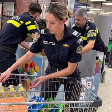 IPJ: Polițiștii maramureșeni, în sprijinul celor afectați de inundațiile din Suceava IPJ: Polițiștii maramureșeni, în sprijinul celor afectați de inundațiile din Suceava