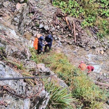 SALVAMONT MARAMUREȘ: O noua acțiune de căutare și salvare în Munții Maramureșului, într-o zonă extrem de dificilă SALVAMONT MARAMUREȘ: O noua acțiune de căutare și salvare în Munții Maramureșului, într-o zonă extrem de dificilă