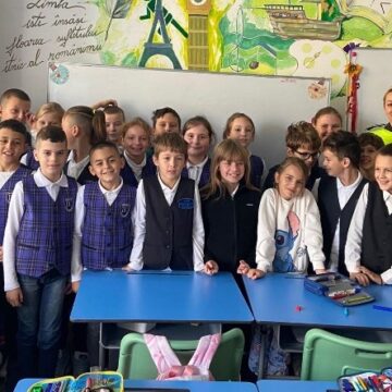 BAIA MARE: Polițiști la întâlniri cu elevii în cadrul proiectului ”Scoate violența școlară din anonimat” BAIA MARE: Polițiști la întâlniri cu elevii în cadrul proiectului ”Scoate violența școlară din anonimat”