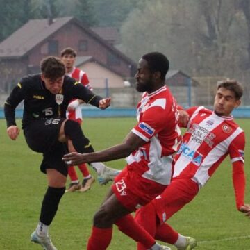 FOTBAL: Meciul dintre Bihorul Beiuș și CSM Sighet a fost amânat