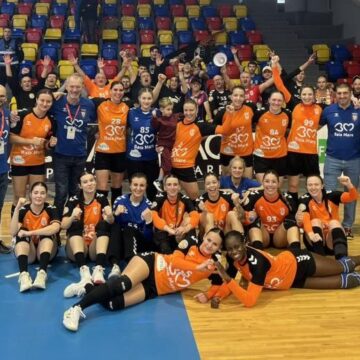 HANDBAL: Victorie clară a fetelor de la Minaur la Târgu Jiu