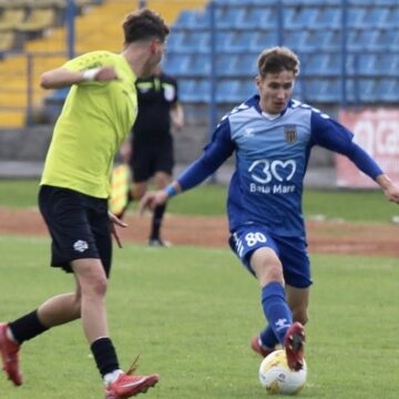 FOTBAL: O nouă victorie a Minaurului