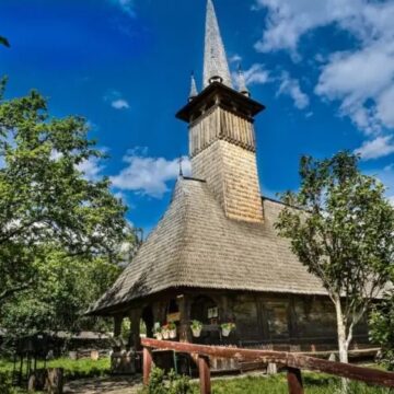 MUZEUL SATULUI BAIA MARE: Încep lucrările la restaurare la Biserica ”Sfântul Mucenic Gheorghe” MUZEUL SATULUI BAIA MARE: Încep lucrările la restaurare la Biserica ”Sfântul Mucenic Gheorghe”