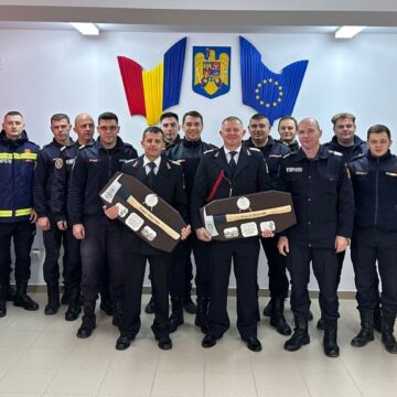 ISU MARAMUREȘ: Secția de Pompieri Fărcașa au organizat un moment emoționant