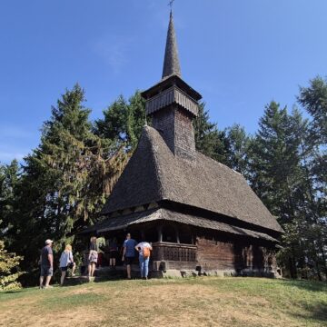 MUZEUL MARAMUREȘAN: Lucrările de restaurare și punere în valoare a bisericii de lemn din Oncești, au ajuns la final MUZEUL MARAMUREȘAN: Lucrările de restaurare și punere în valoare a bisericii de lemn din Oncești, au ajuns la final