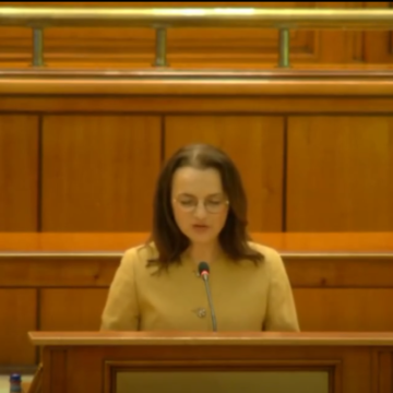 ZAHORÁNSZKI BRIGITTA: Toți cetățenii, inclusiv cei din Sighet, au dreptul la o călătorie sigură, predictibilă în vagoane igienizate și curate