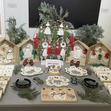 TÂRGUL DARURILOR DE CRĂCIUN la Galeria Várvédő și-a deschis porțile TÂRGUL DARURILOR DE CRĂCIUN la Galeria Várvédő și-a deschis porțile