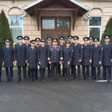 POLIȚIA DE FRONTIERĂ SIGHETU MARMAȚIEI: 19 tineri agenți de poliție de frontieră au început o nouă poveste POLIȚIA DE FRONTIERĂ SIGHETU MARMAȚIEI: 19 tineri agenți de poliție de frontieră au început o nouă poveste