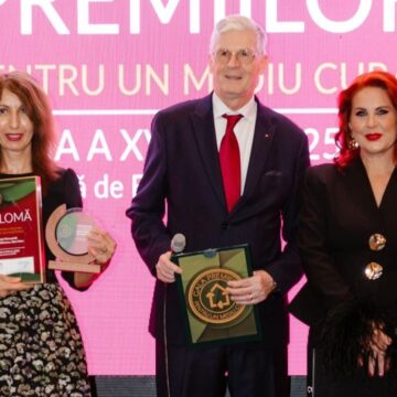 ȘCOALA GIMNAZIALĂ ”NICOLAE BĂLCESCU” BAIA MARE a câștigat Premiul I la categoria Învățământ în cadrul celei de-a XVII-a ediții a Galei Premiilor pentru un Mediu Curat 2025, organizată de ECOTIC și Ministerul Mediului ȘCOALA GIMNAZIALĂ ”NICOLAE BĂLCESCU” BAIA MARE a câștigat Premiul I la categoria Învățământ în cadrul celei de-a XVII-a ediții a Galei Premiilor pentru un Mediu Curat 2025, organizată de ECOTIC și Ministerul Mediului