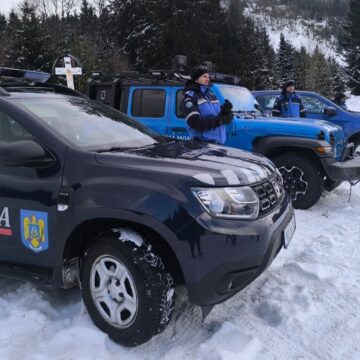 JANDARMII MONTANI la datorie și în perioada sărbătorilor de iarnă