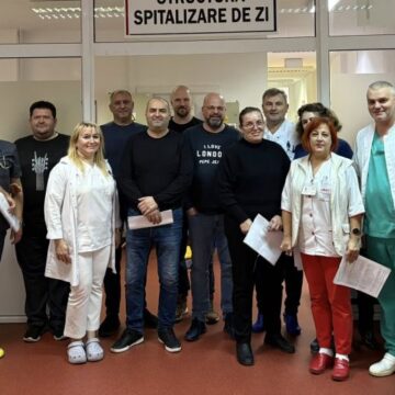 BAIA MARE: 50 de angajați ai Spitalului Județean au donat sânge BAIA MARE: 50 de angajați ai Spitalului Județean au donat sânge