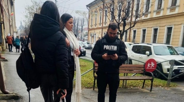 SIGHET: Acțiuni ale polițiștilor în și lângă unități școlare SIGHET: Acțiuni ale polițiștilor în și lângă unități școlare
