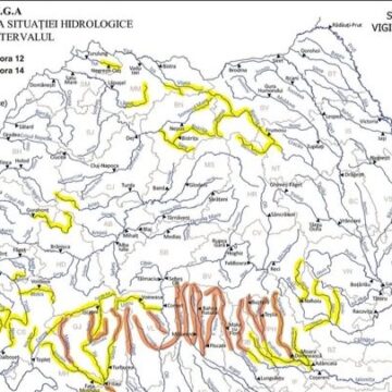COD GALBEN HIDROLOGIC până miercuri, la prânz COD GALBEN HIDROLOGIC până miercuri, la prânz