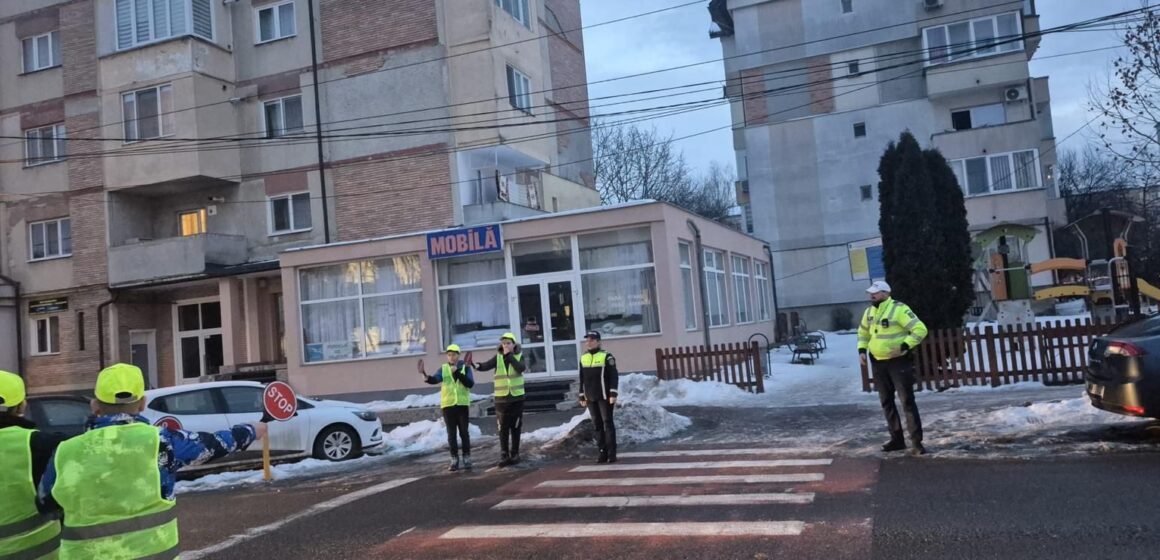 BAIA MARE: Patrula școlară – din nou în acțiune, pentru traversarea în siguranță a elevilor BAIA MARE: Patrula școlară – din nou în acțiune, pentru traversarea în siguranță a elevilor