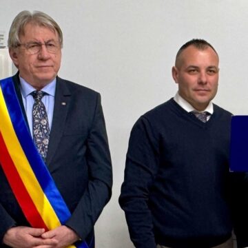 MIREȘU MARE: S-a inaugurat un cabinet medical veterinar la standarde europene MIREȘU MARE: S-a inaugurat un cabinet medical veterinar la standarde europene