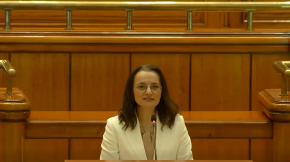 ZAHORÁNSZKI BRIGITTA a atras atenția asupra situației cetățenilor din Sighetu Marmației expropriați pentru realizarea obiectivului „Pod peste Tisa” ZAHORÁNSZKI BRIGITTA a atras atenția asupra situației cetățenilor din Sighetu Marmației expropriați pentru realizarea obiectivului „Pod peste Tisa”