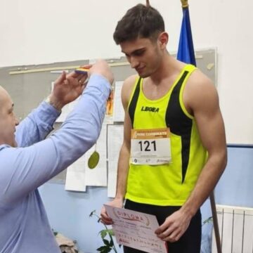 ATLETISM: Medalie de argint pentru un reprezentant al ISU Maramureș ATLETISM: Medalie de argint pentru un reprezentant al ISU Maramureș