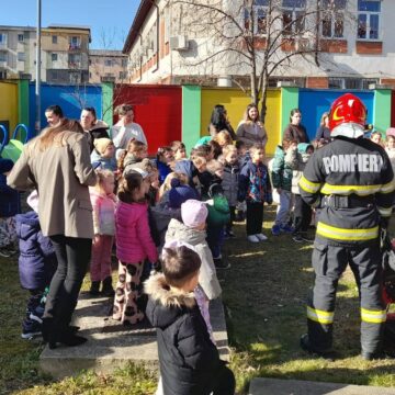 ISU MARAMUREȘ: Săptămâna Protecției Civile s-a încheiat în mijlocul comunității ISU MARAMUREȘ: Săptămâna Protecției Civile s-a încheiat în mijlocul comunității