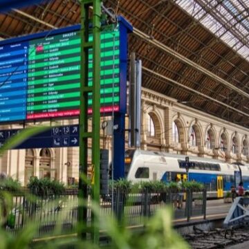 TRENUL INTERNAȚIONAL BAIA MARE – VIENA va circula prin rută deviată prin Budapesta