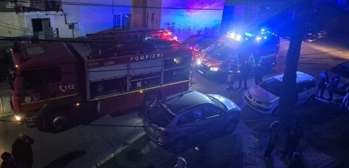 ISU: Incendiu într-un bloc din Sighetu Marmației