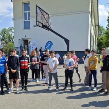 VIDEO: Activități de orientare sportivă în cadrul proiectului Erasmus+ COMPASS 2, desfășurate în Maramureș