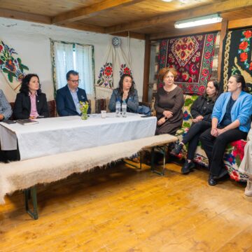 DIALOGUL PENTRU ACCESABILITATE CULTURALĂ, consolidat prin cea de-a cincea întâlnire a factorilor interesați în proiectul OpenRegioCulture DIALOGUL PENTRU ACCESABILITATE CULTURALĂ, consolidat prin cea de-a cincea întâlnire a factorilor interesați în proiectul OpenRegioCulture