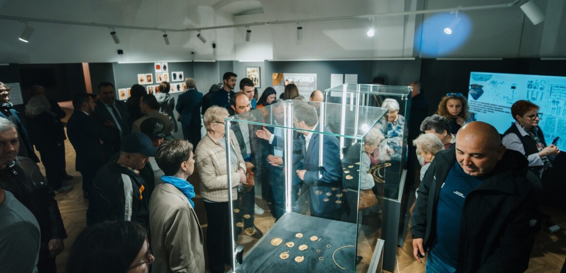 SIGHET 700: Comori din Epoca Bronzului – Tezaurul de la Sarasău SIGHET 700: Comori din Epoca Bronzului – Tezaurul de la Sarasău
