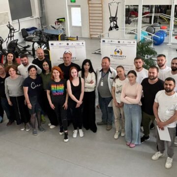 MEDICUNITY: Reprezentanți ai Maramureșului au participat la a patra sesiune de instruire medicală organizată în regiunea Transcarpatia din Ucraina MEDICUNITY: Reprezentanți ai Maramureșului au participat la a patra sesiune de instruire medicală organizată în regiunea Transcarpatia din Ucraina