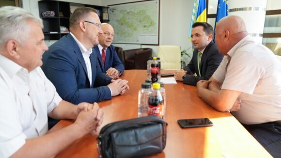 PARTENERIAT DINCOLO DE GRANIȚE: Dialog și sprijin reciproc cu liderii din domeniul sănătății din Ucraina PARTENERIAT DINCOLO DE GRANIȚE: Dialog și sprijin reciproc cu liderii din domeniul sănătății din Ucraina