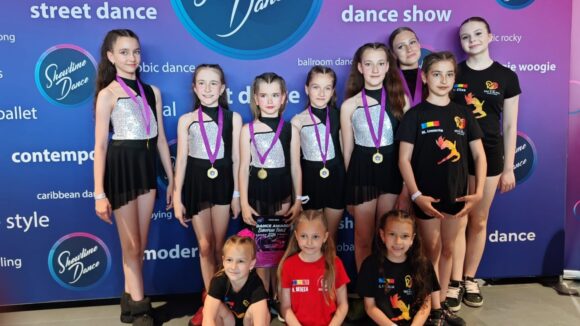 READ&BLACK DANCE: 5 medalii de aur la Campionatul European de Dans din Ungaria READ&BLACK DANCE: 5 medalii de aur la Campionatul European de Dans din Ungaria