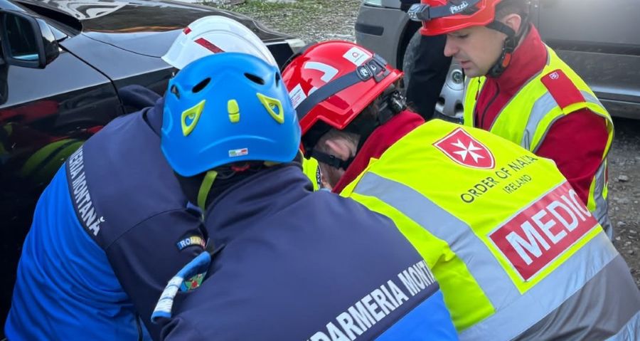 PARTENERIAT: Un nou acord de colaborare între Jandarmeria Maramureș și Serviciul de Ajutor Maltez Baia Mare PARTENERIAT: Un nou acord de colaborare între Jandarmeria Maramureș și Serviciul de Ajutor Maltez Baia Mare