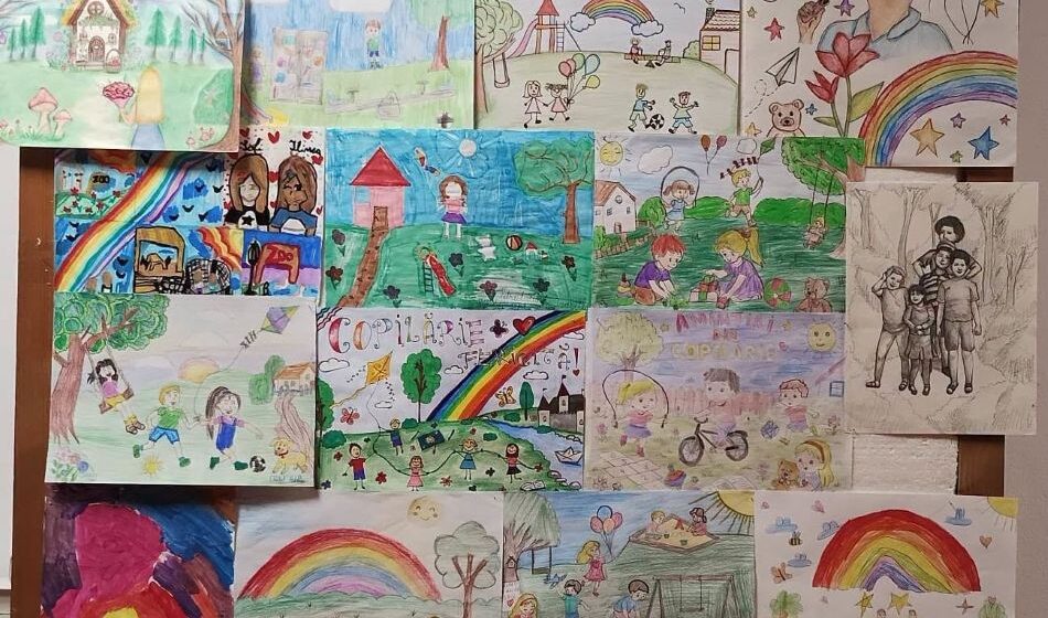BAIA MARE: Expoziții ale copiilor la Biblioteca Județeană BAIA MARE: Expoziții ale copiilor la Biblioteca Județeană