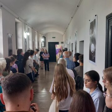 MEMORIE ȘI OPRESIUNE – O interpretare artistică a mărturiilor documentare păstrate de Memorial, proiectul de diplomă al lui Orosz Anna MEMORIE ȘI OPRESIUNE – O interpretare artistică a mărturiilor documentare păstrate de Memorial, proiectul de diplomă al lui Orosz Anna