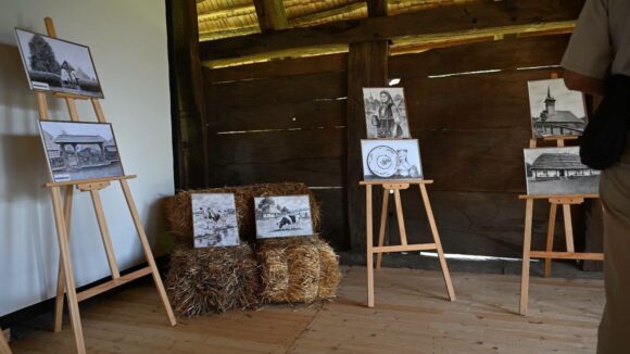 MUZEUL MARAMUREȘAN: Expoziția ”Amintiri din sat” își așteaptă vizitatorii MUZEUL MARAMUREȘAN: Expoziția ”Amintiri din sat” își așteaptă vizitatorii