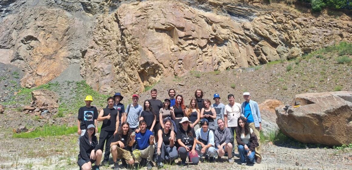 PROIECTUL GEOPARCUL UNESCO GUTÂI-MARAMUREȘ: Vin studenții în practică, să descopere patrimoniul geologic al Maramureșului