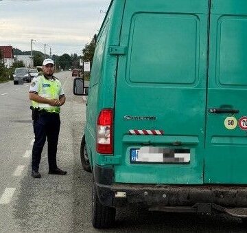 ACȚIUNE TIP BLOCADA: Peste 120 de autovehicule verificate în Sighet și Târgu Lăpuș