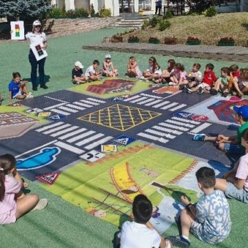 ACTIVITĂȚI DE VACANȚĂ: Peste 300 de copii la întâlniri cu polițiștii, în tabere din Maramureș